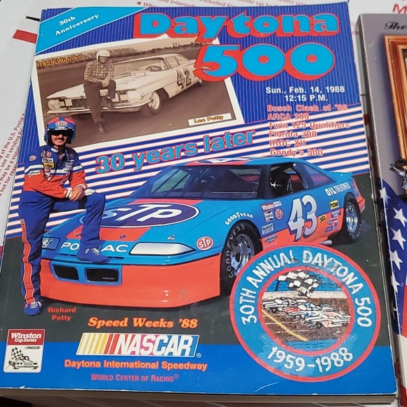 30th & 50th Daytona 500 magazine's